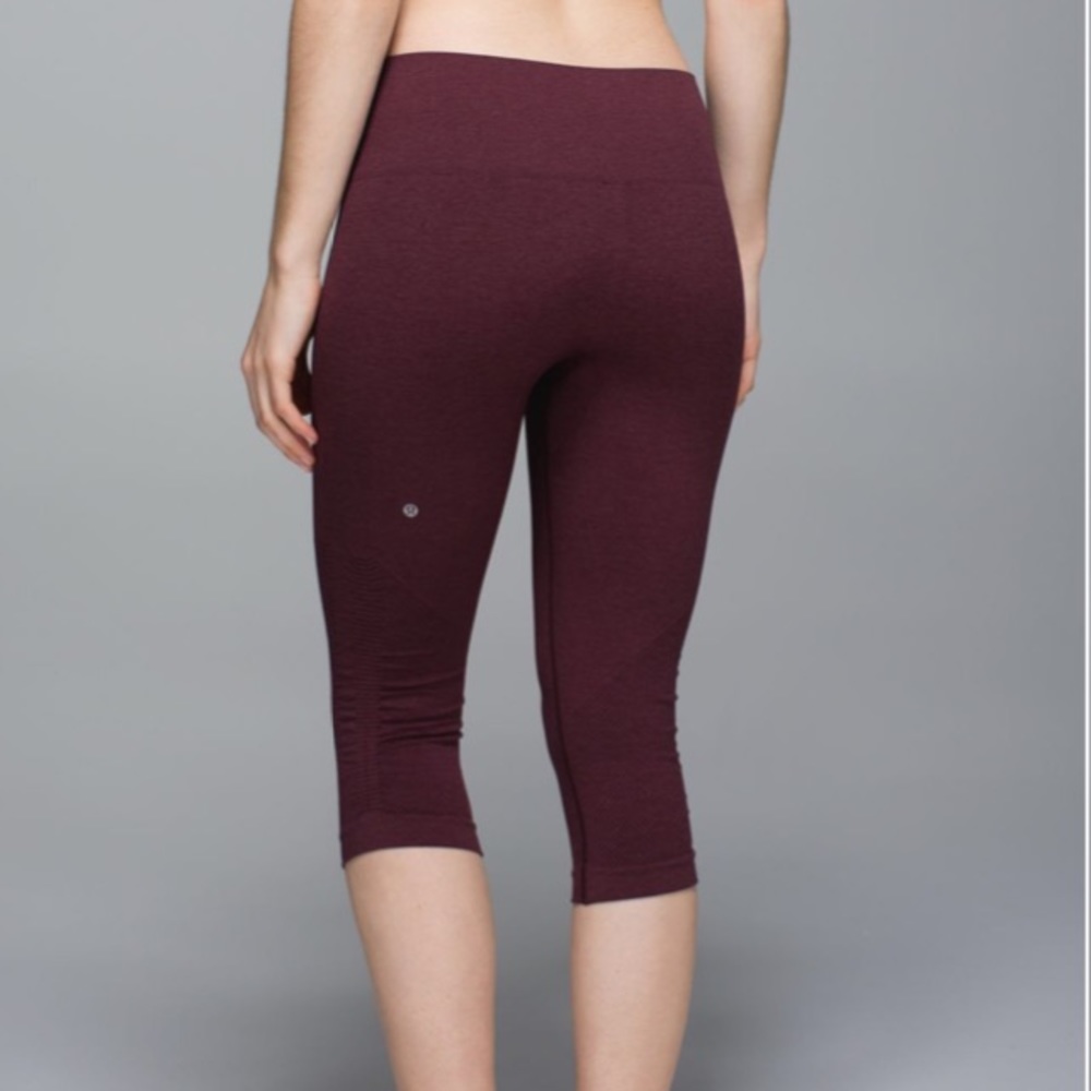 Lululemon In The Flow Crop Heather Bordeaux Drama